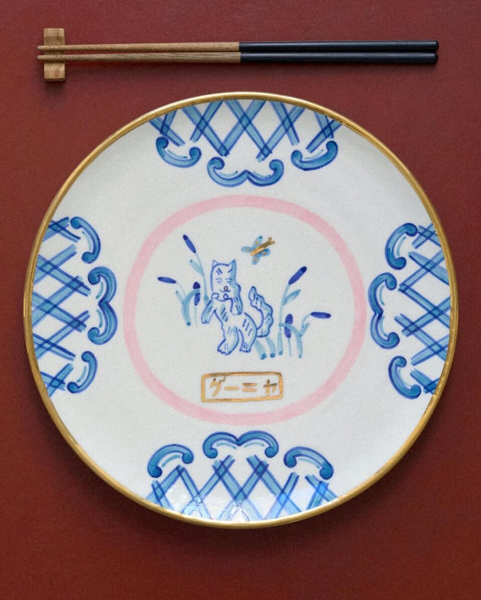 Тарілка кругла з котом