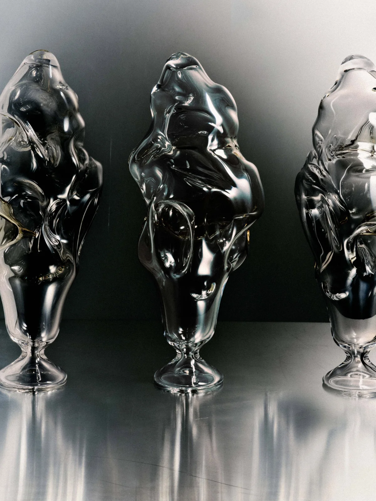 Herzog & de Meuron створила скляні трофеї для премії Art Basel Awards