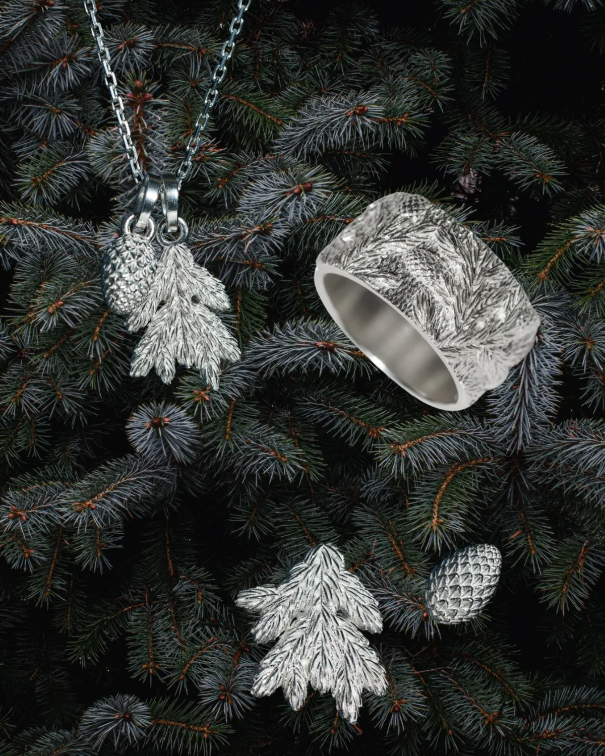 Мініколекція прикрас «Карпатська смерека»